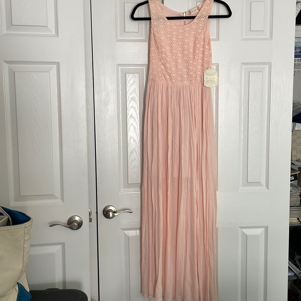NWT Altar’d state soft pink - peach lace top sheer skirt maxi dress size small